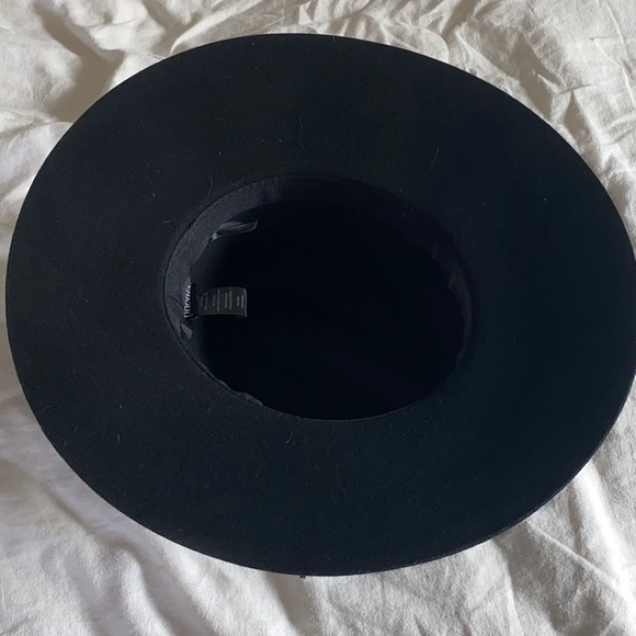 Wide Brim Wool and Leather Hat - Picture 2 of 4